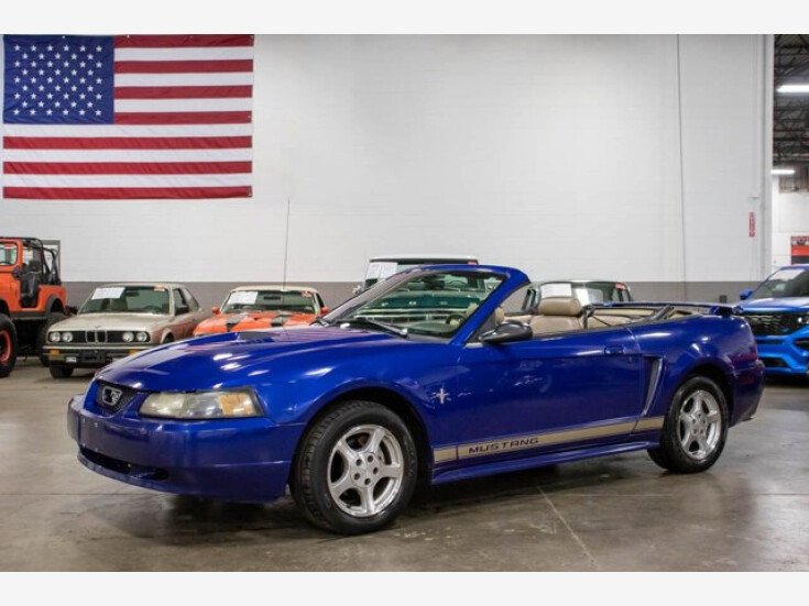 Thumbnail Photo undefined for 2002 Ford Mustang